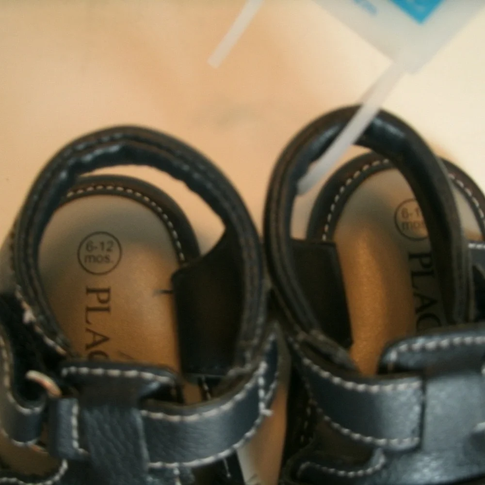 Children's Place Boys Sandals Navy Fisherman Baby Size 6-12 Months